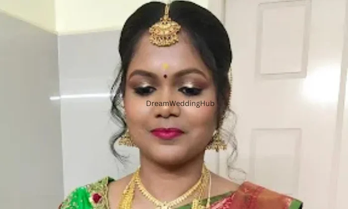 DREAMS BEAUTY CARE AND BRIDAL STUDIO